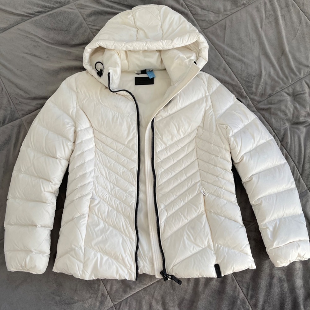 RUDSAK white jacket with belt - Picture 1 of 11